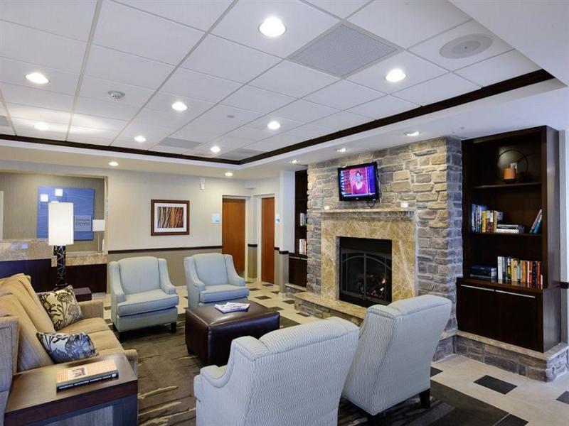 Holiday Inn Express Philadelphia Airport By Ihg Essington Exterior photo