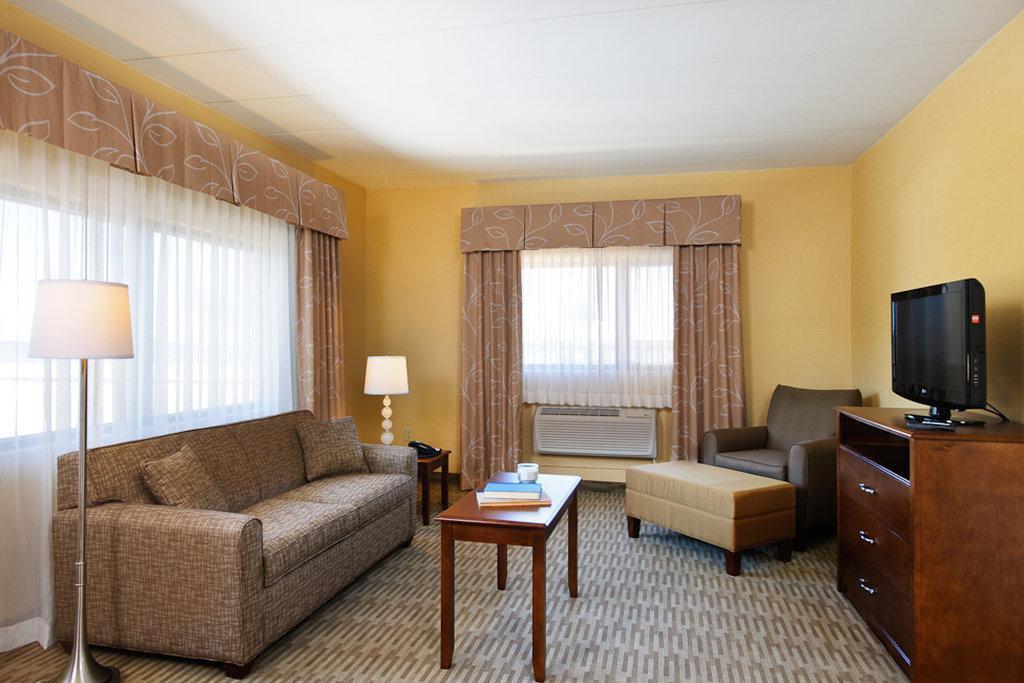 Holiday Inn Express Philadelphia Airport By Ihg Essington Exterior photo